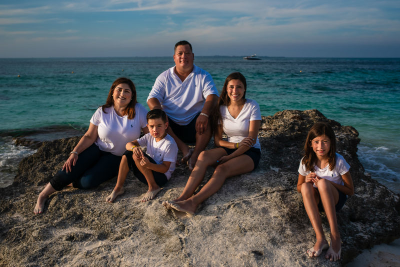 Riu Cancun Family Pictures